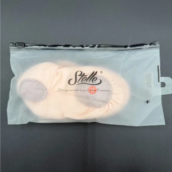 🆕Stelle Elegant Pink Ballet Slippers size 6T - Picture 4 of 6
